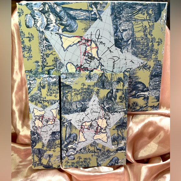 Dior-NIB Around the World Boutique Stationary Set Platinum Exclusive - Picture 2 of 3